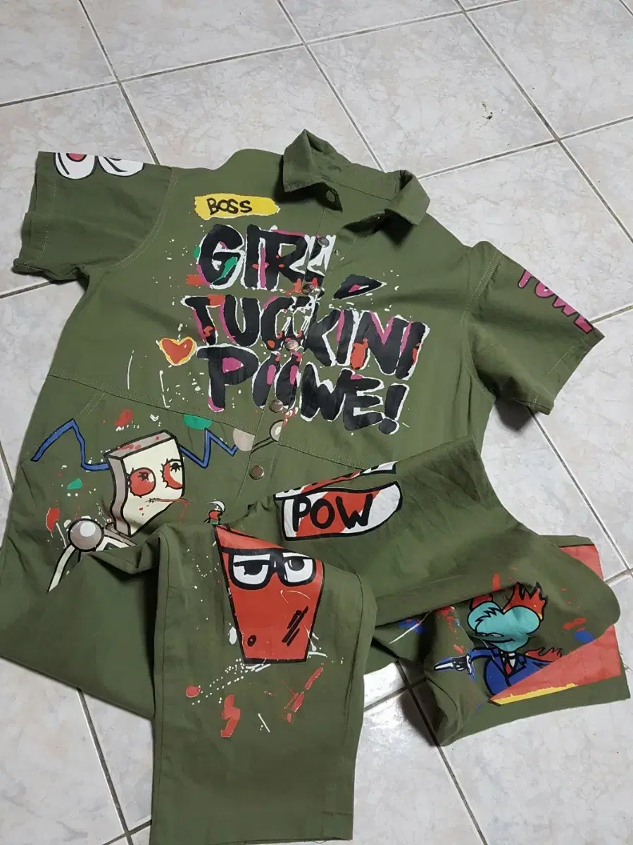 Cartoon print suspenders loose-fitting jumpsuit