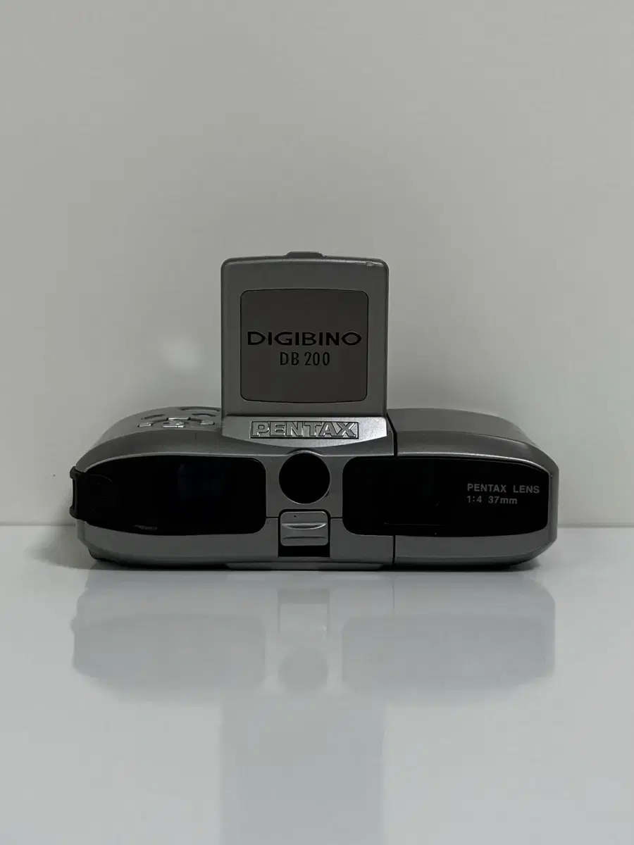 [Rare] Pentax Digibino DB200 Vintage Digital Camera