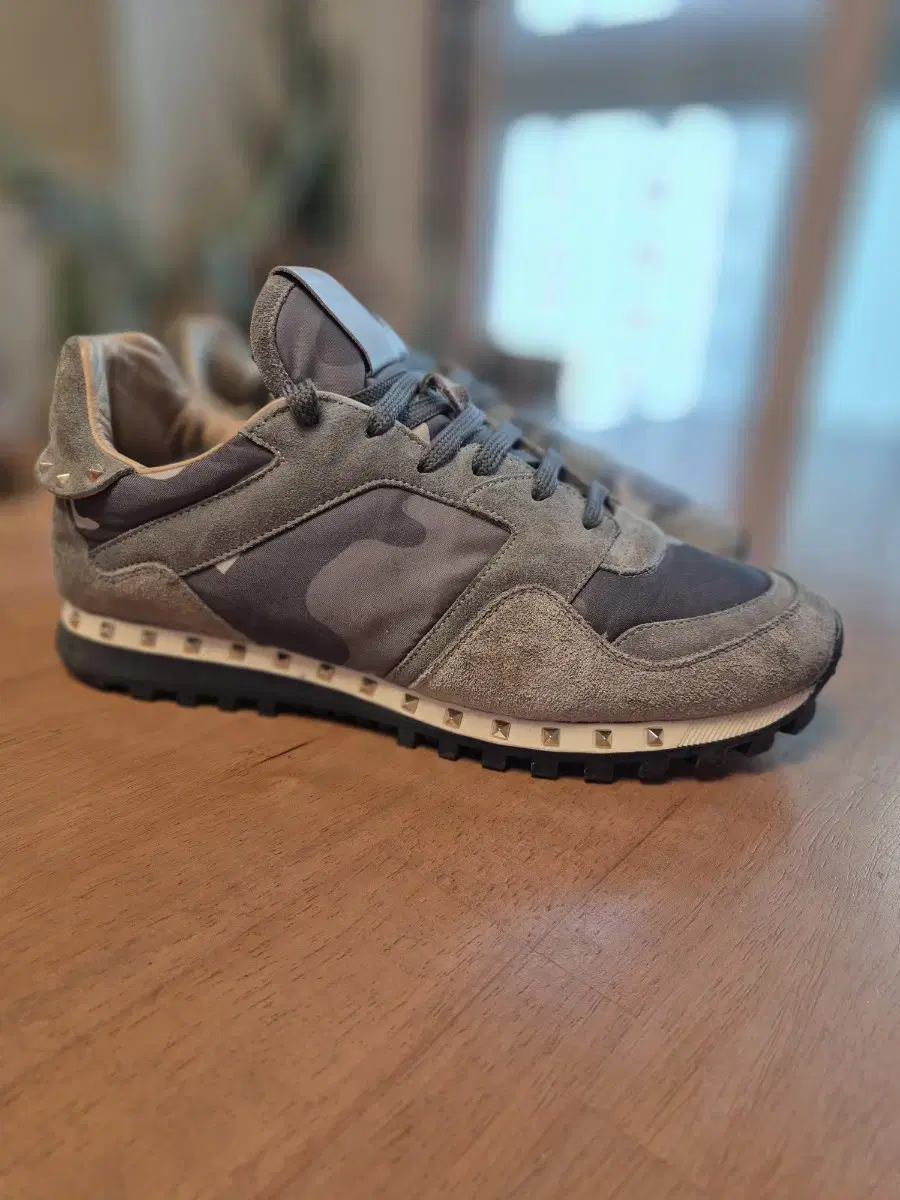 (Video reference)265-270(42)Genuine Valentino sneakers