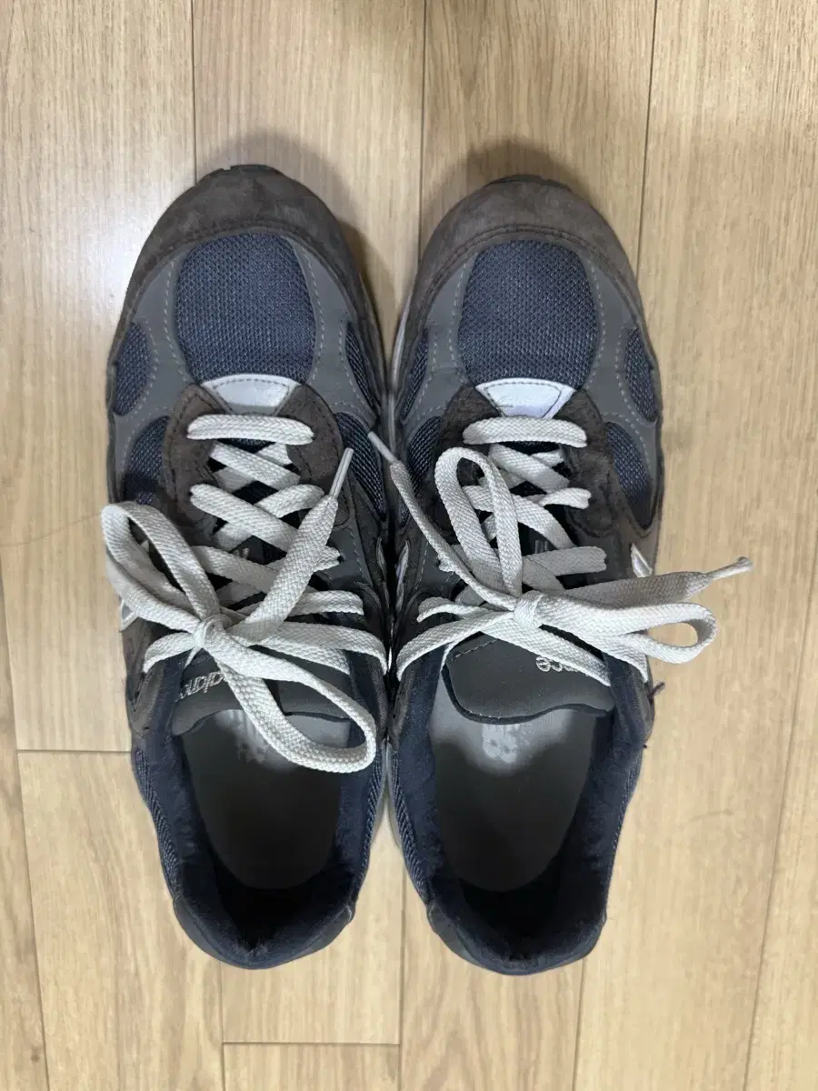 뉴발란스 992 네이비 260