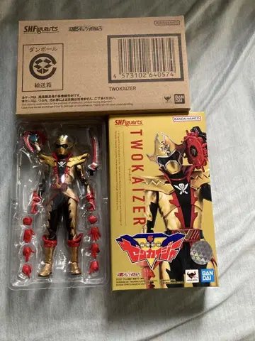 S.H.Figuarts 투카이저 기계전대 젠카이저