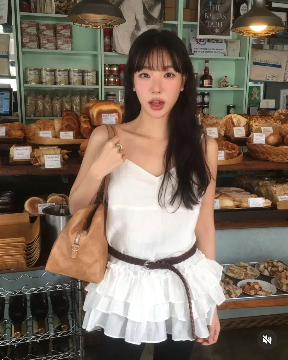 [meriko] Rosy Frill Dress - Ivory