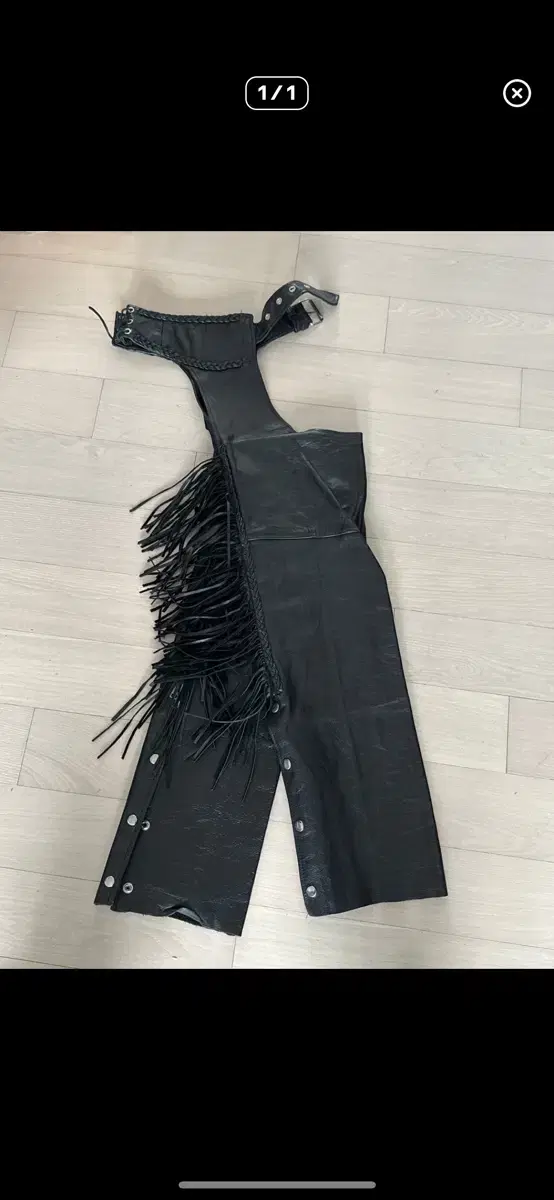 레더 챕스 바지