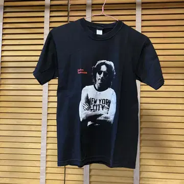 존 레논 티셔츠 M 사이즈