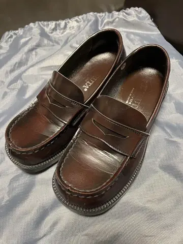 HARUTA 이마 로퍼