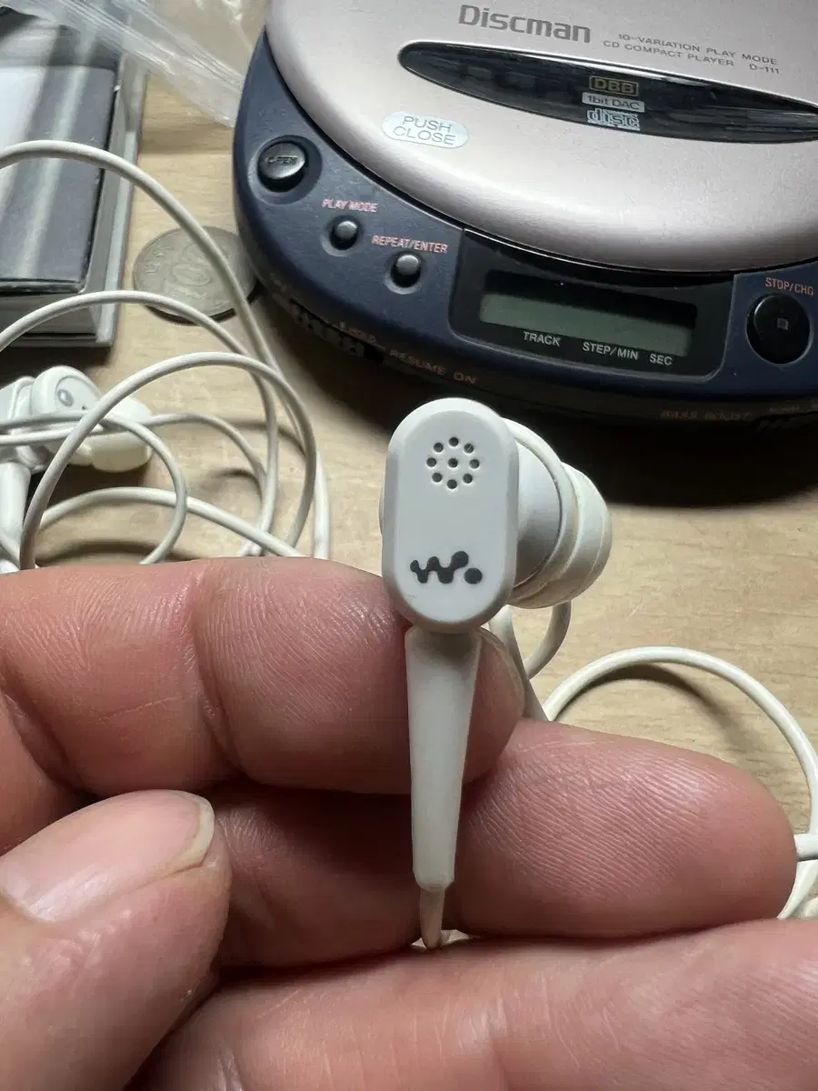 Sony 이어폰 mdr-nc020 판매합니다