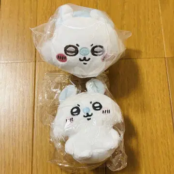 치이카와 (먼작귀) 누워 있는 봉제 인형, 앉아 있는 봉제 인형 모몽가