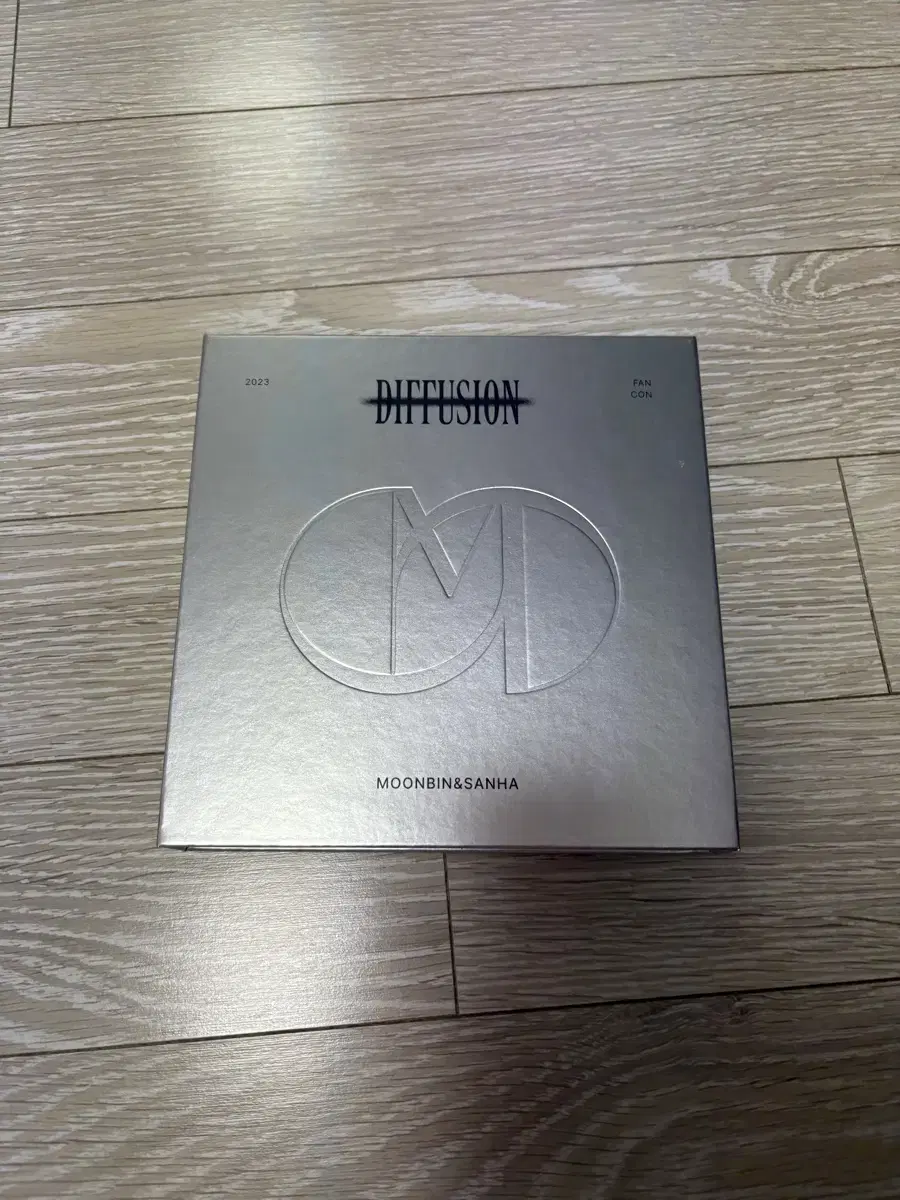아스트로 앨범 문빈 산하 팬콘 usb 버전 팝니다
