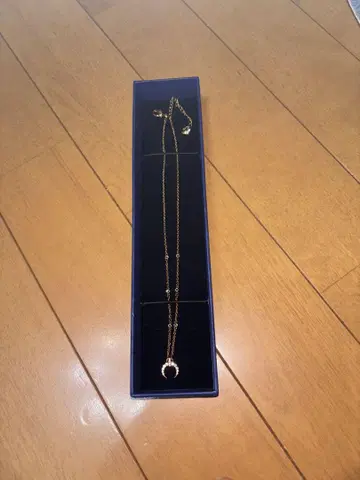 스와로브스키 목걸이