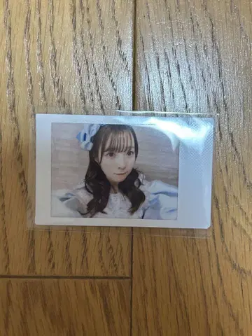 CUTIE STREET 우메다 미유 폴라로이드