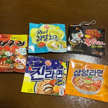 봄 카페 한정 가챠 라면 5종 세트
