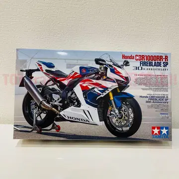 타미야 모형 혼다 CBR1000RR-R 파이어 블레이드 1/12 프라모델