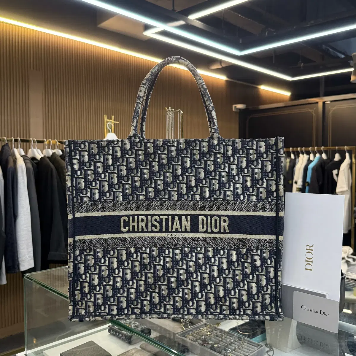 クリスチャンディオール　タケシード 楽天市場】Christian Dior クリスチャンディオール サンダル ja