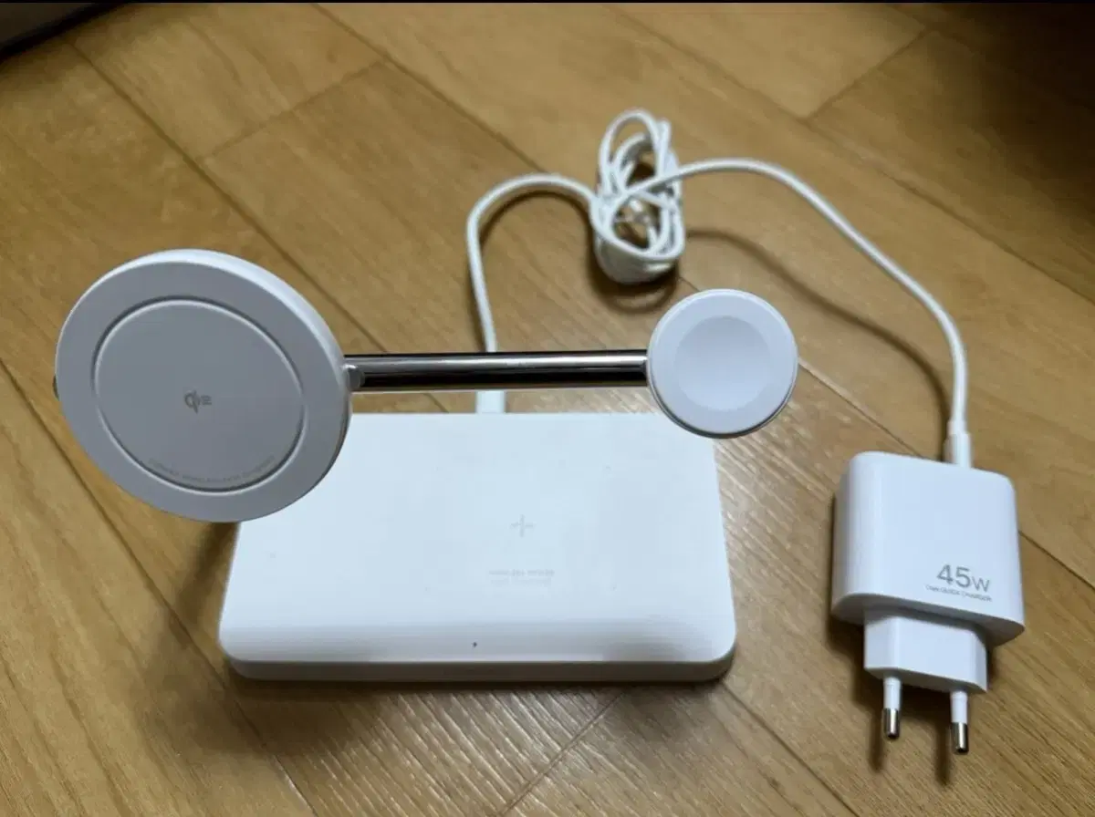 I have a Lumena qi2 3in1 maxsafe 15W wireless charger for sale.