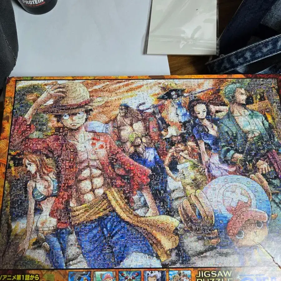 Army to sell. ONEPIECE Mosaic 1000-piece puzzle comes framed