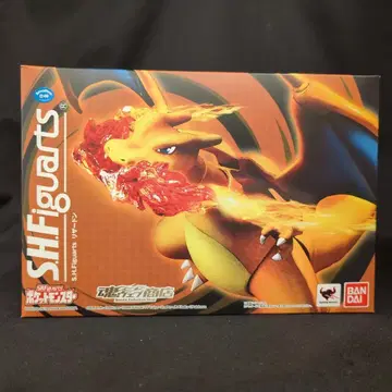 반다이 S.H.Figuarts 포켓몬스터 리자몽