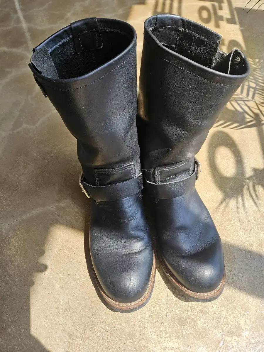 Redwing Engineer Boots