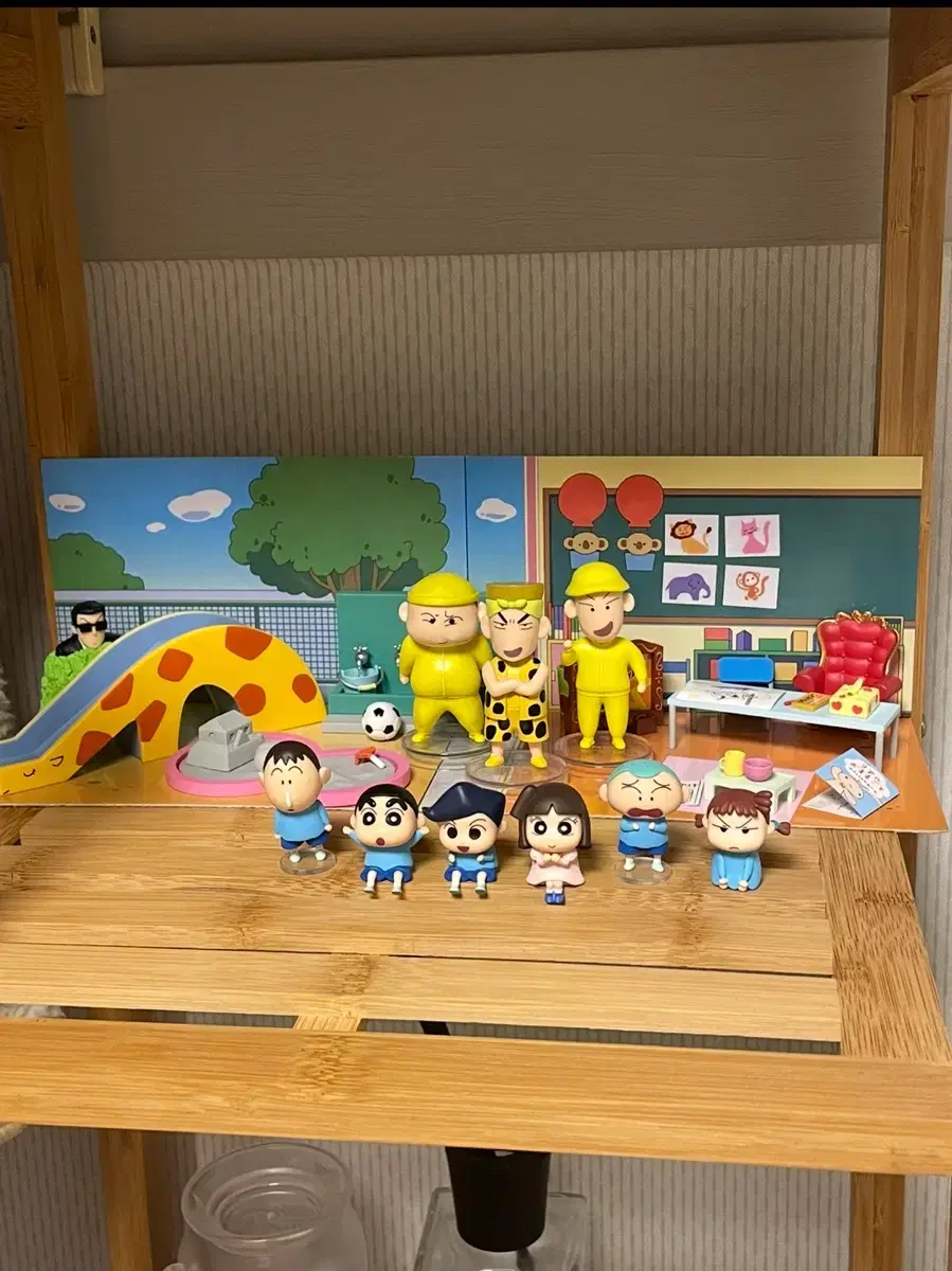 짱구 유치원리멘트 세트 판매(장미반 3총사,흑곰 포함)