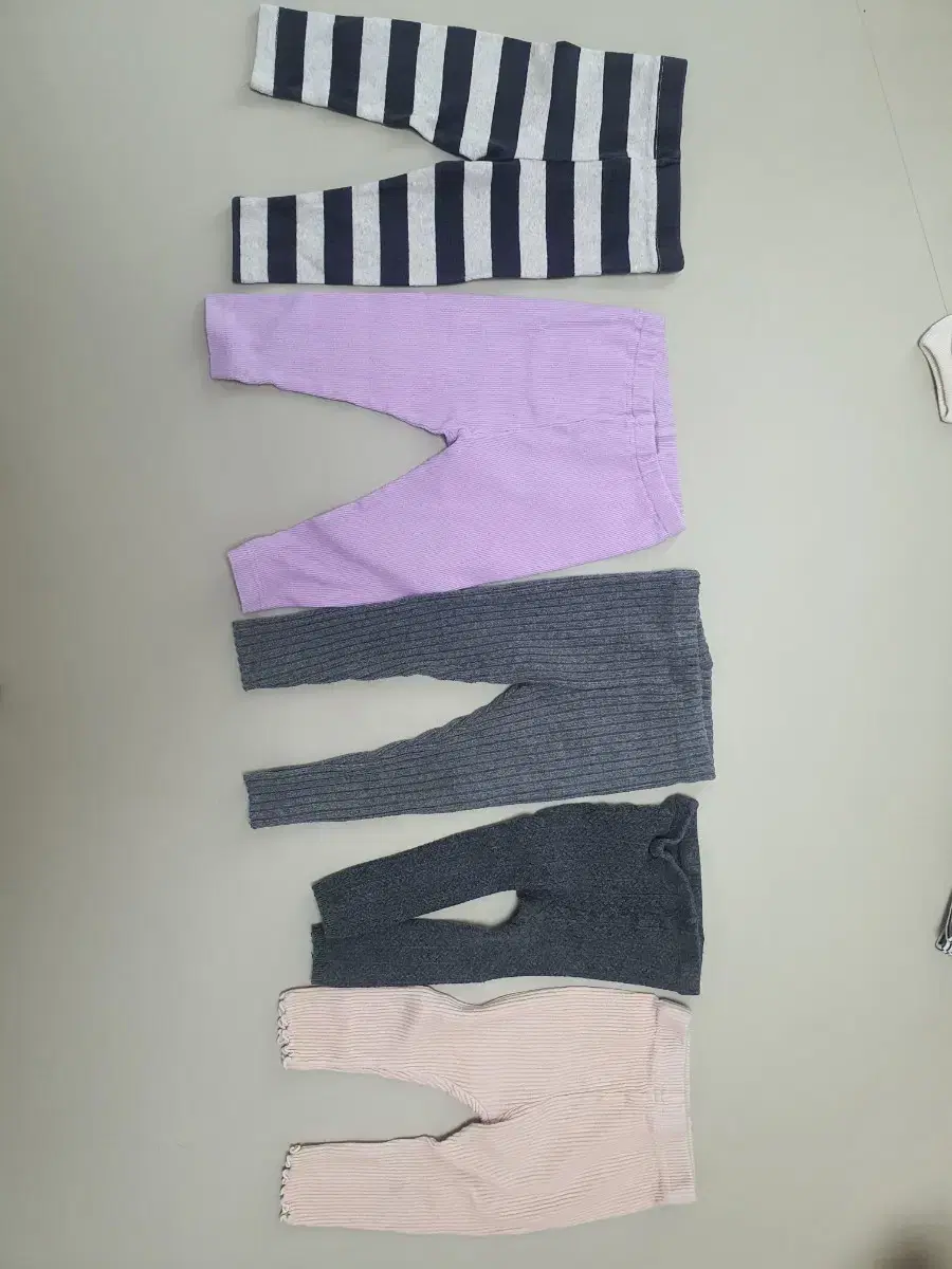 Several Size 80 Bottoms