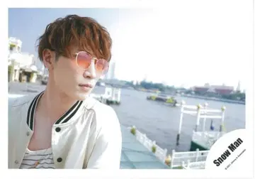 SnowMan 21년 태국 오프 샷 와타나베 쇼타 공식 사진*1장