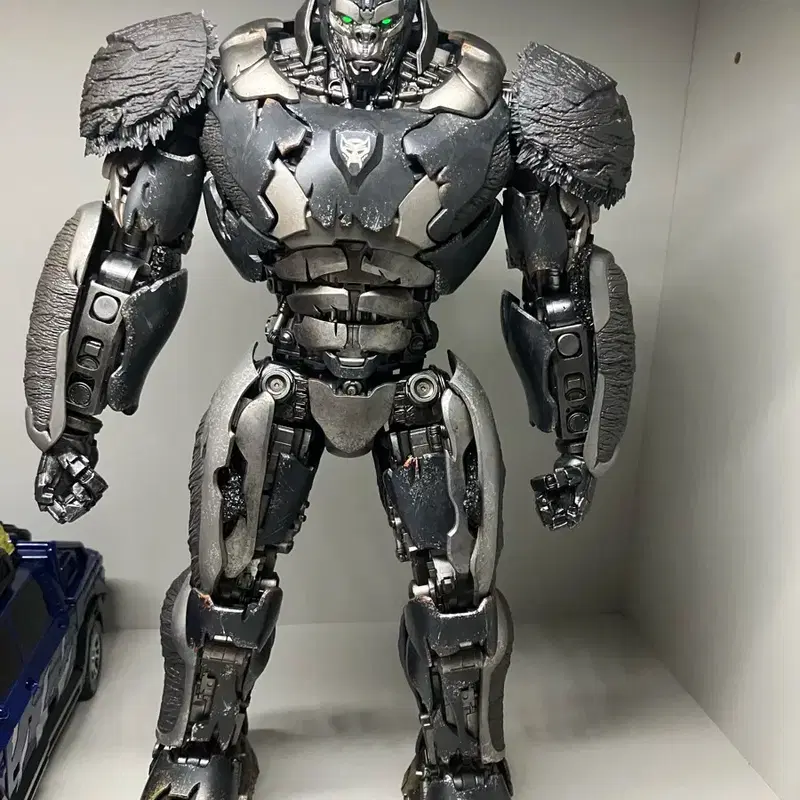 쓰리제로 dlx 옵티머스프라이멀 판매합니다.