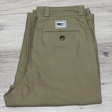 데상트 DOZER WIDE BUTTON FLY 베이지 사이즈 2