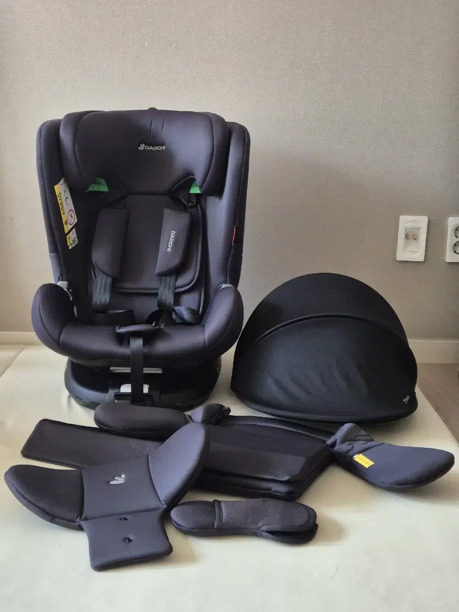 Daiichi All-in-One 360 Isa Car Seat for sale