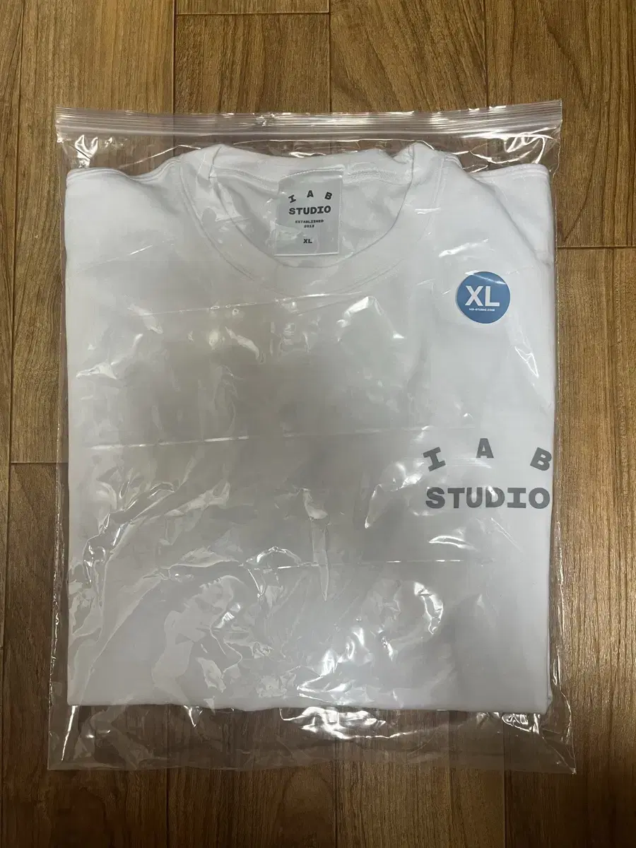 [XL] 아이앱 반팔 화이트 그레이