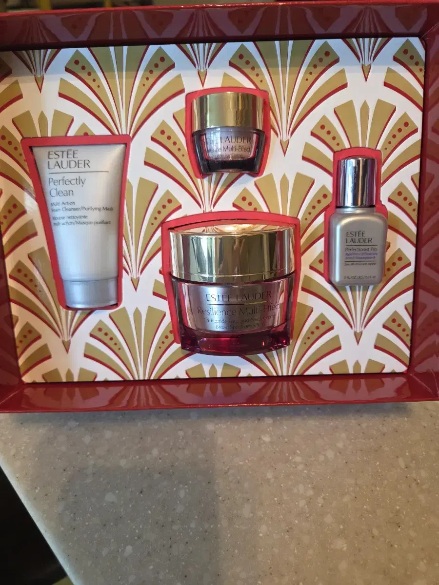 Estee Lauder Resilience Multi-Effect Set 4pcs