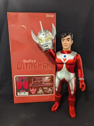 PLAYTOY VINART 울트라맨 타로 메탈릭 버전