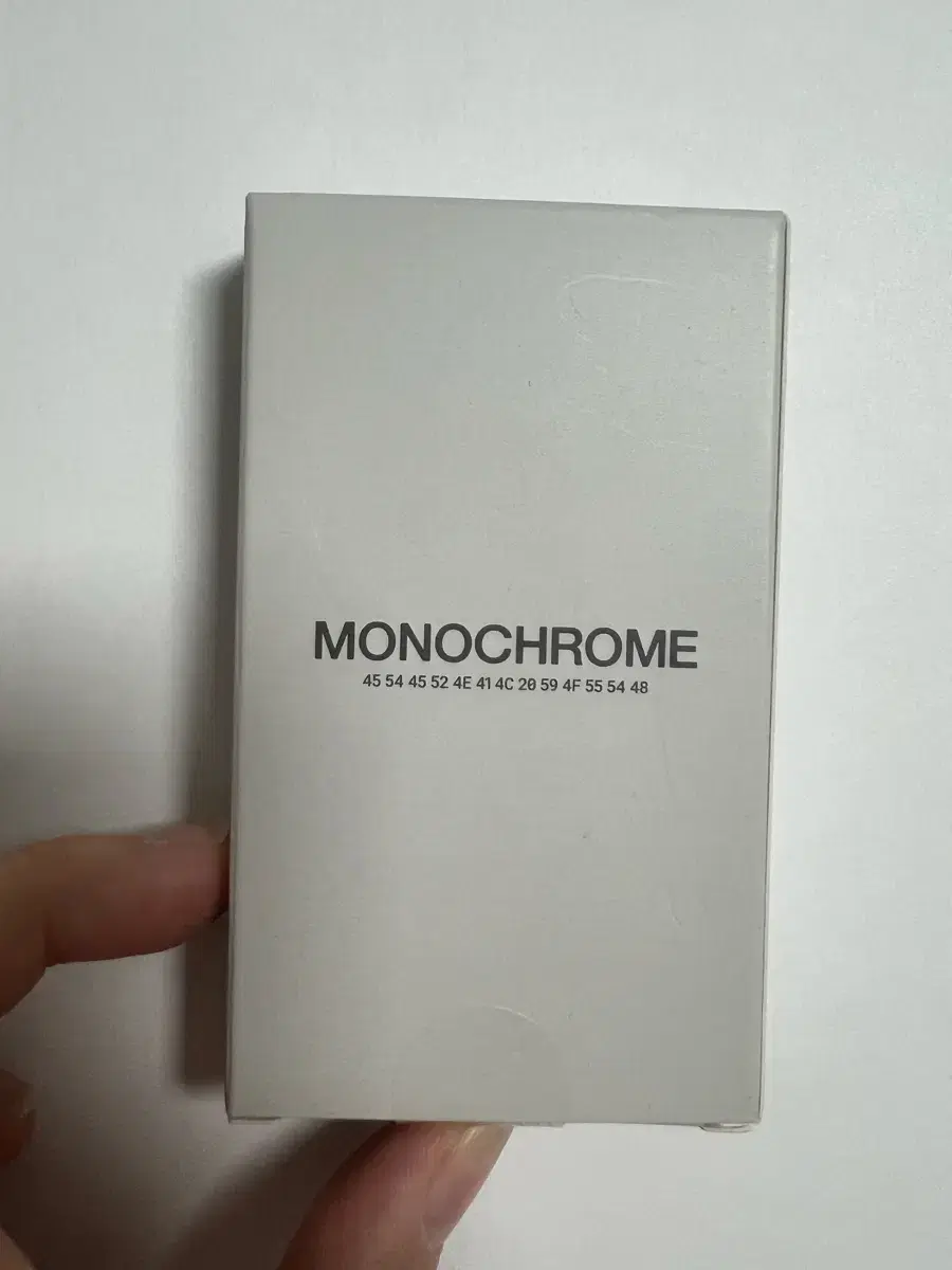 [unsealed, original price] BTS bts bangtan Monochrome padlock keyring