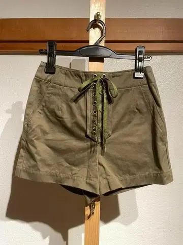 plumpynuts 플랜 피넛 숏 팬츠 카키 밀리터리