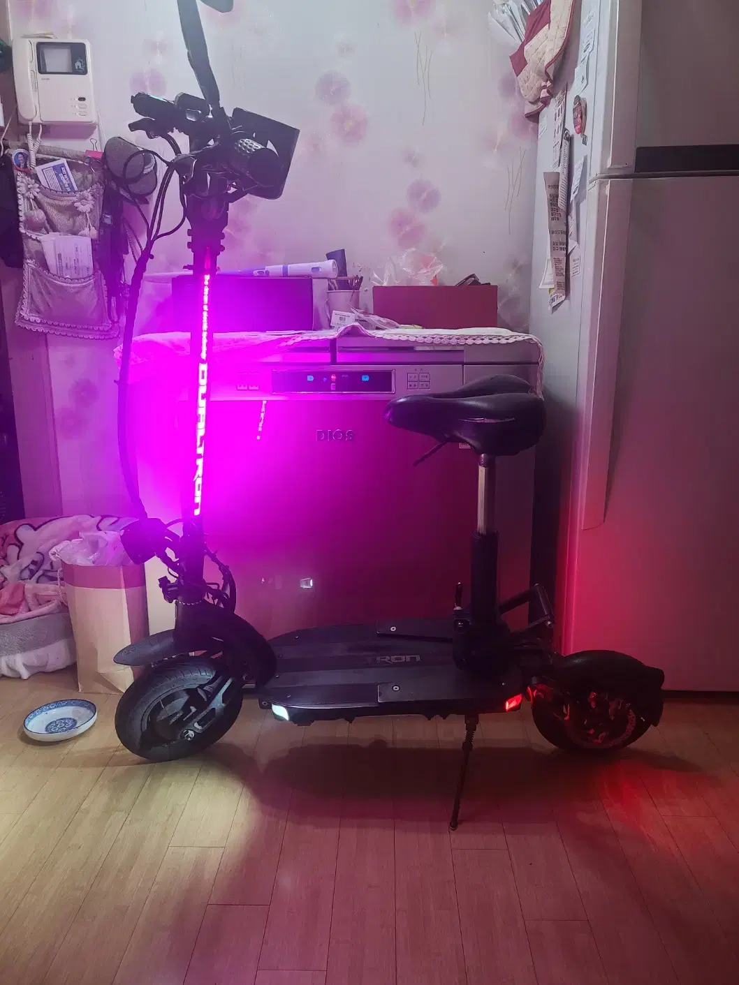 초경량 3000w 완충전압67.4 듀얼모터 트론 스파이더 전동킥보드 팜