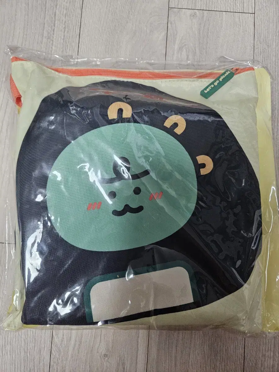 삼각김밥 죠르디 피크닉 매트(세븐일레븐 콜라보 한정판)