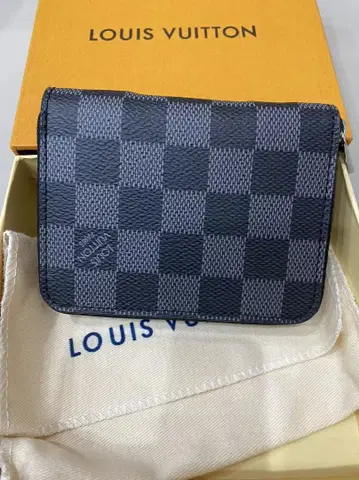 새상품급 다미에 그래피트 포르토 포이유 플로린 블랙 지갑