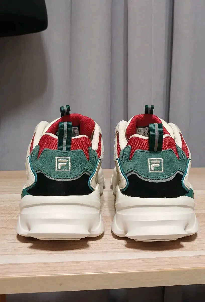 thumbnail-5