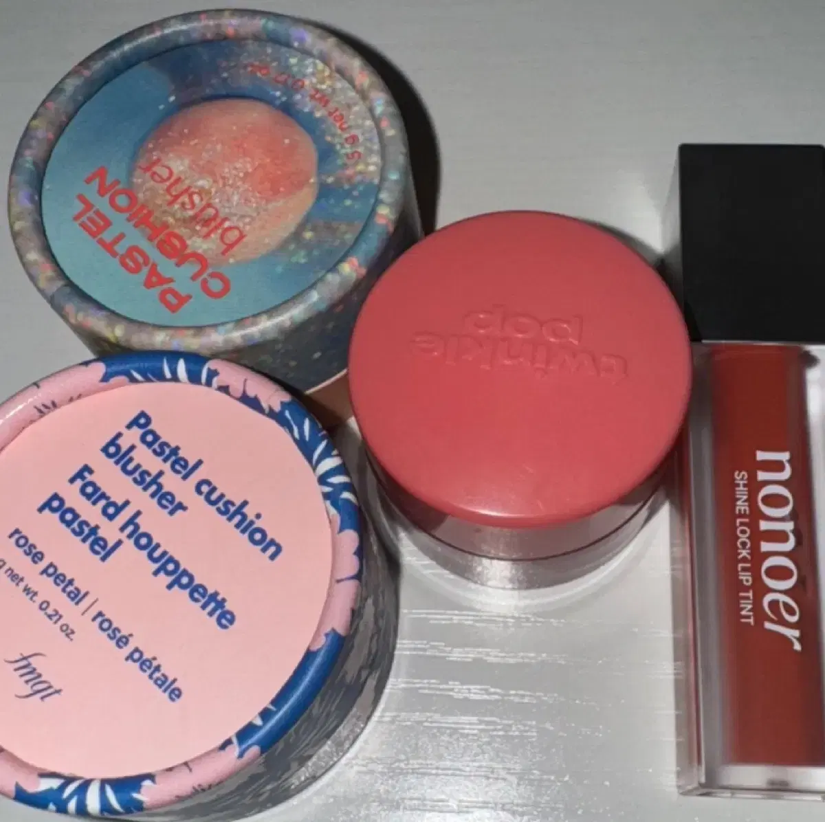 The Face Shop Glittery Peach/Rose Petal Twinkle Pop Baming Pink Nonoe Bonsep Tint