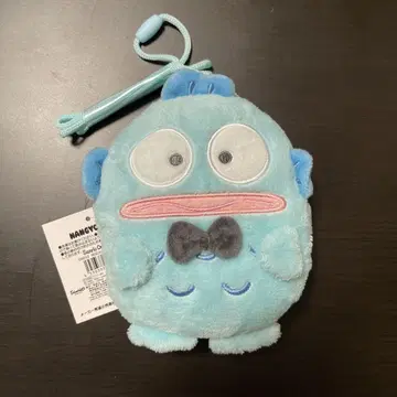 한교동 택 포함 컷 넥 파우치