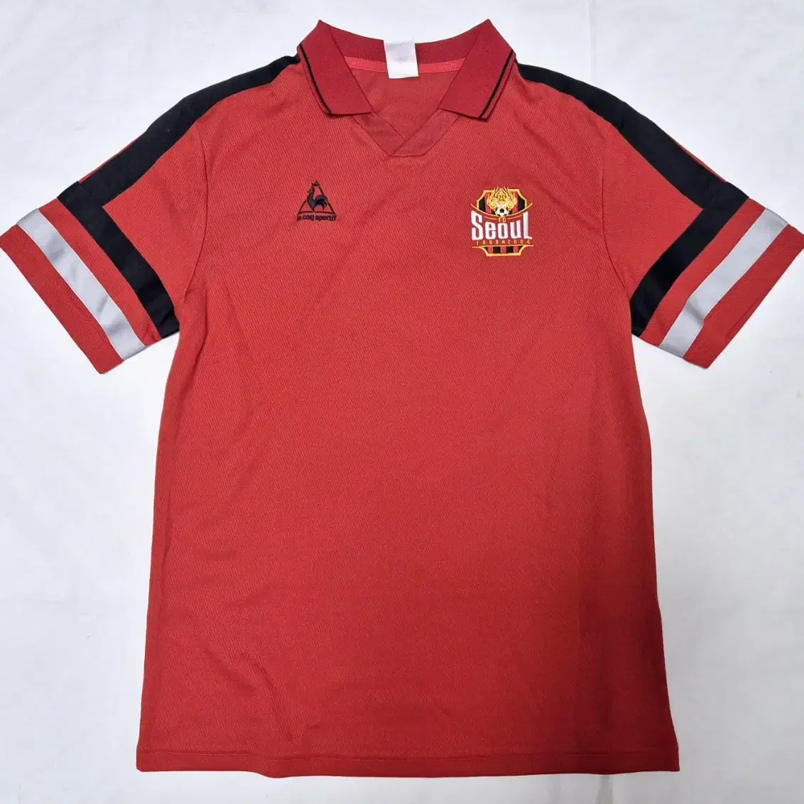 Tシャツ・カットソー 1993STUDIO [FC SEOUL] STRIKER GRAPHIC T-SHIRT 4FK1073 FC서울] 서울 파크 티셔츠_블랙 - 감도 깊은 취향 셀렉트샵 29CM
