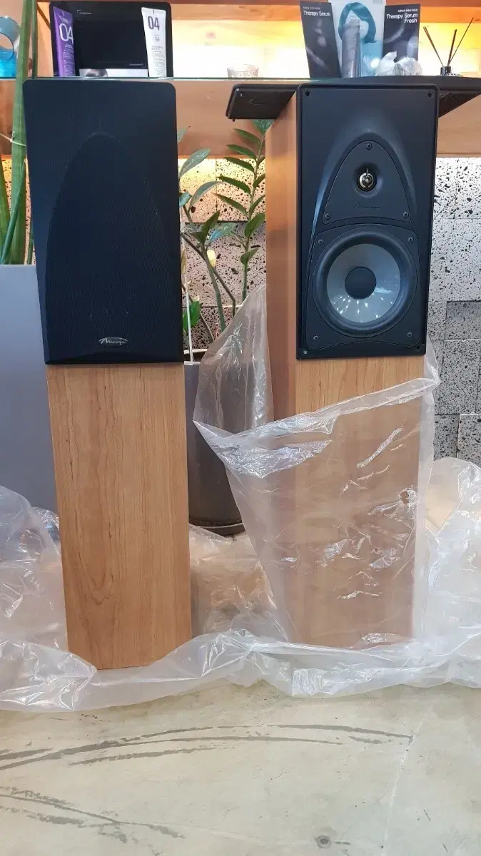 MIRAGE FRX FIVE 스피커 판매합니다.민트급 풀박스