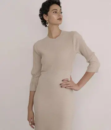 정가 15950엔 Plump Contrast Knit Dress