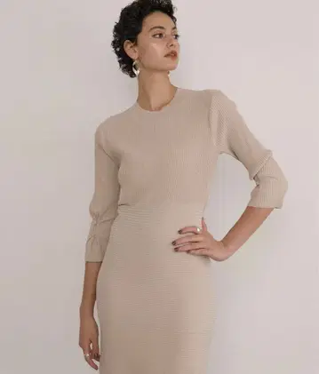 정가 15950엔 Plump Contrast Knit Dress