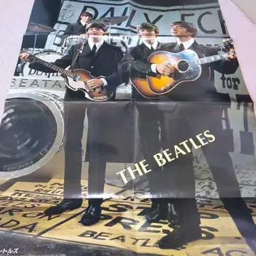 진품 THE BEATLES 포스터 1982년 10월 발행