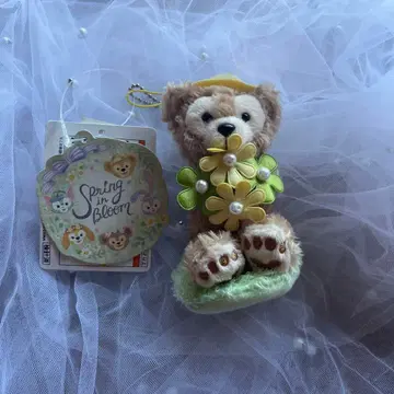 스프링 인 블룸 디즈니 봉제 인형 배지 더피