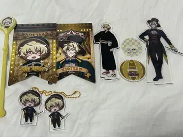 와이텔즈 키리얀 굿즈 아크릴 스탠드 아크링 키링