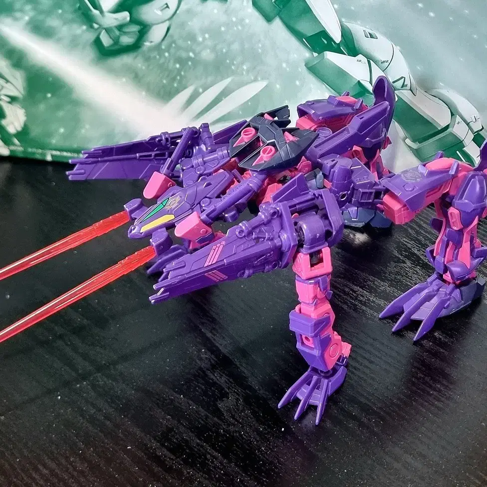 GUNDAM ASTRAY MIRAGE FRAME 2nd ISSUE NG 1/100 Gundam Astray Mirage