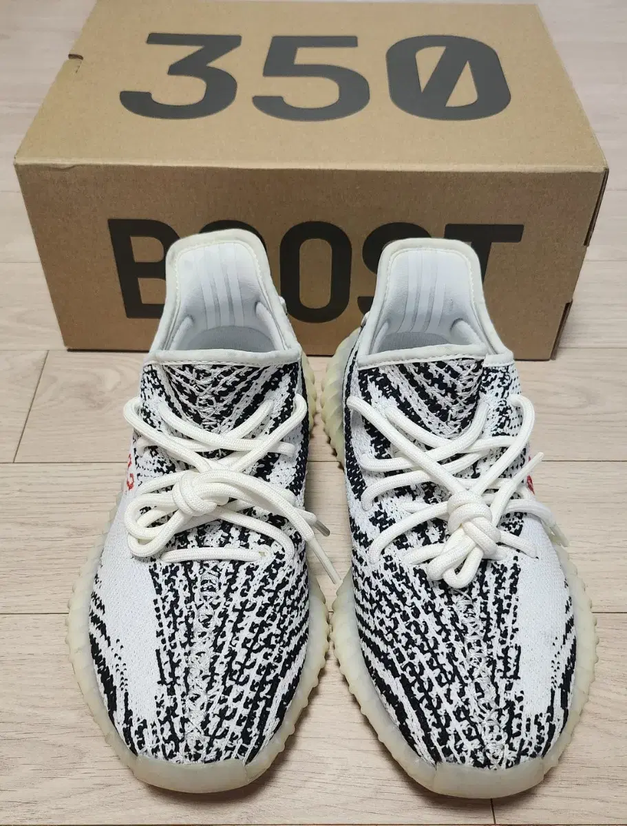 이지부스트 350 v2 지브라