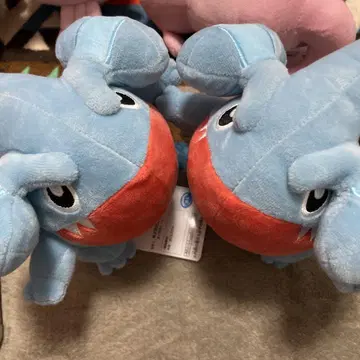새상품급 포켓몬 후카마루 봉제 인형
