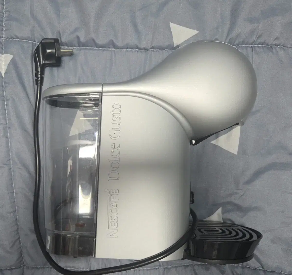 Nescafe Dolce Coffee Machine