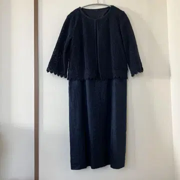 가격 인하 새상품급 두클라쎄 셋업 레이스 무늬 린넨 네이비